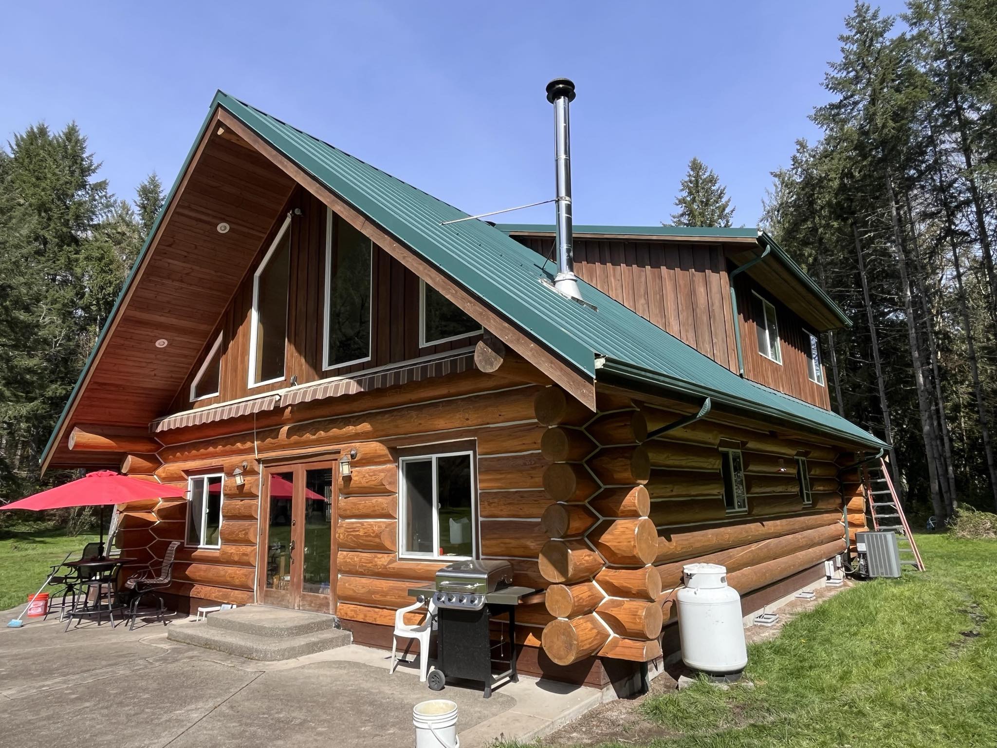 Custom Log Home Gutter System